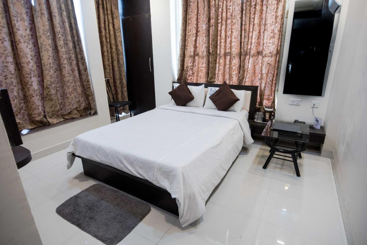 Hotel Mayur Palace Bhopal Eksteriør billede