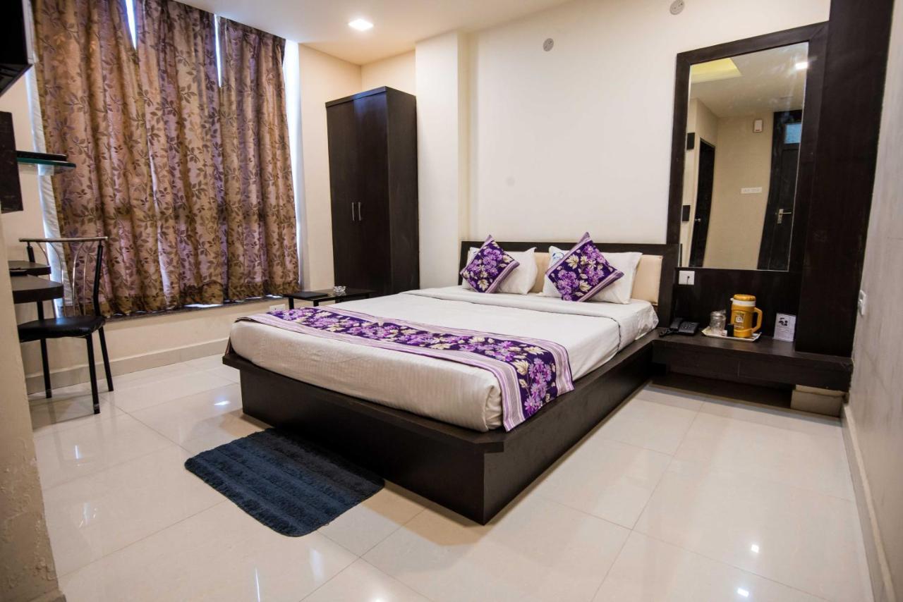 Hotel Mayur Palace Bhopal Eksteriør billede